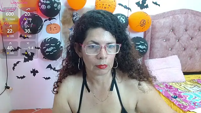 Snapshot of sila_bolum chatting on 10-16-25, 07:48 sila bolum online show from 10-16-25, 07:48