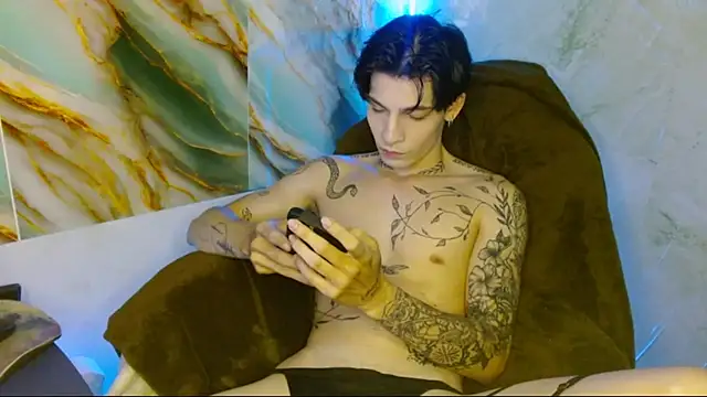 Apolo Hidalgo01 online show from 09-10-25, 07:36