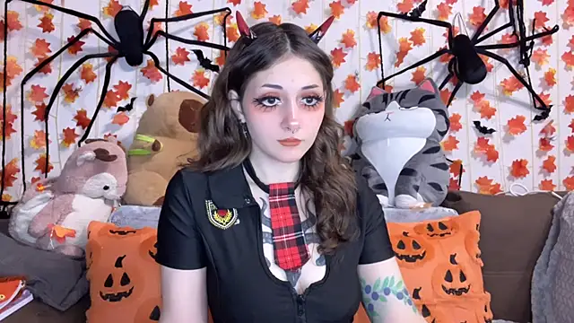 Snapshot of _Devill_Baby chatting on 09-30-25, 05:07 Devill Baby online show from 09-30-25, 05:07