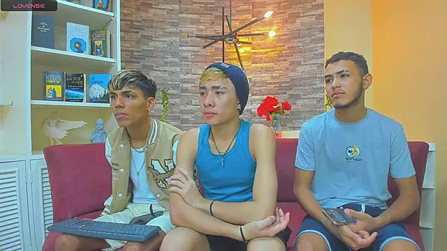 StrawwBoys online show from 01-14-25, 08:09