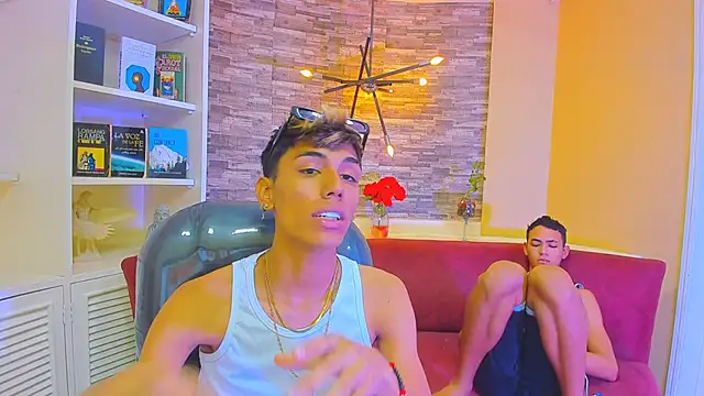 StrawwBoys online show from 01-21-25, 08:08