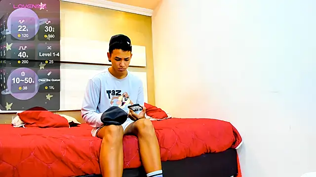 StrawwBoys online show from 01-23-25, 10:22