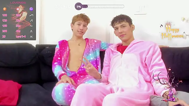 StrawwBoys online show from 11-29-25, 10:51