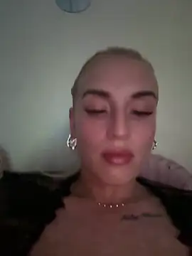 Barbie 26 online show from 12-23-24, 10:44