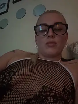 Barbie 26 online show from 01-04-25, 09:09