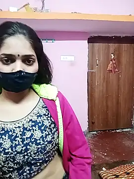 Cute-Simmi online show from 12-25-24, 07:46