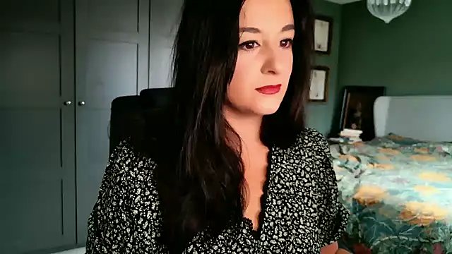 flatwhite0 online show from 09-17-25, 09:44