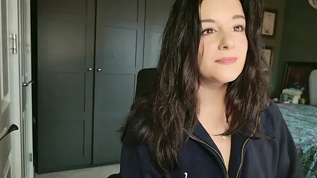 flatwhite0 online show from 01-13-26, 11:04