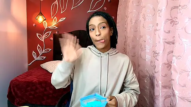 Zia Green online show from 01-04-25, 08:05