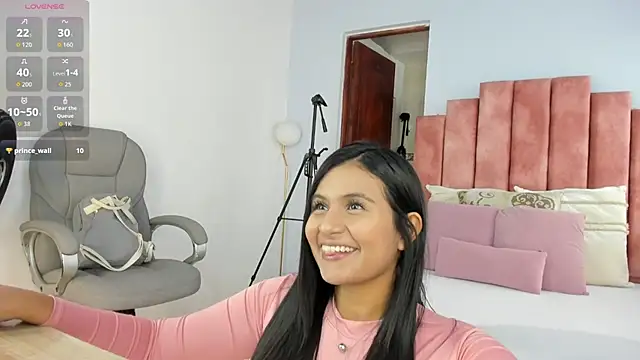 Snapshot of lou_rosse_ chatting on 10-18-25, 07:58 lou rosse  online show from 10-18-25, 07:58