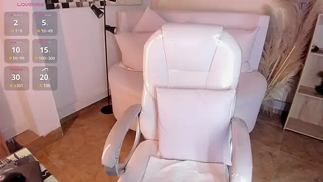 Amy Kiitty  online show from 02-14-25, 11:09