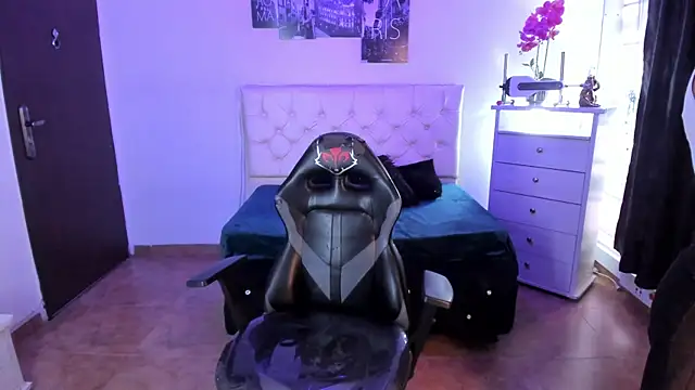 Amy Kiitty  online show from 10-09-25, 12:47