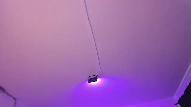 Amy Kiitty  online show from 12-16-25, 12:54