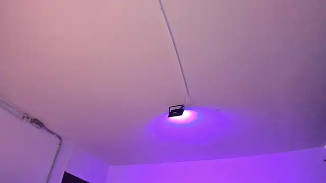 Amy Kiitty  online show from 12-20-25, 12:45