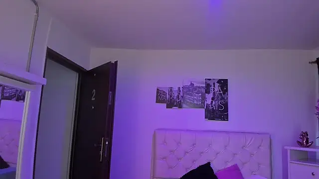 Amy Kiitty  online show from 03-28-26, 01:11