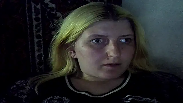 Snapshot of Enchantress21 chatting on 06-21-26, 09:06 Enchantress21 online show from 06-21-26, 09:06