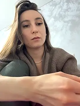 Snapshot of viviandaimond1 chatting on 11-15-25, 03:30 viviandaimond1 online show from 11-15-25, 03:30