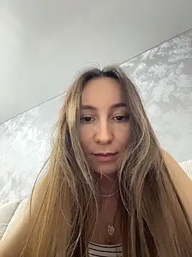 Snapshot of viviandaimond1 chatting on 12-01-25, 11:32 viviandaimond1 online show from 12-01-25, 11:32