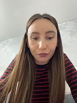 Snapshot of viviandaimond1 chatting on 12-03-25, 09:02 viviandaimond1 online show from 12-03-25, 09:02