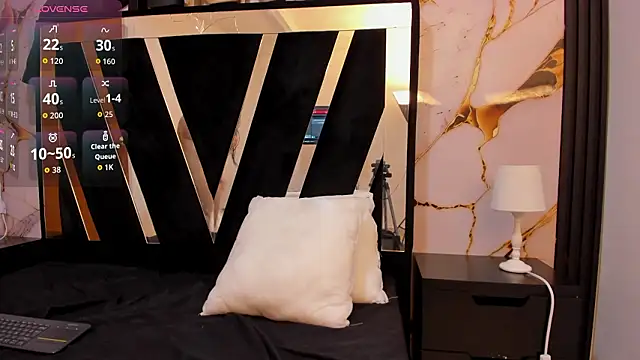 KarinaSimonz online show from 02-05-26, 07:18