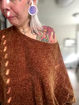 GoldieBakeman online show from 12-15-25, 05:17