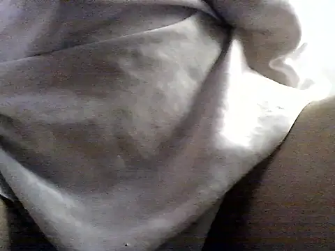 straichathot 08 online show from 10-25-25, 06:57