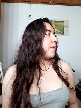 Emi chik online show from 10-23-25, 10:47