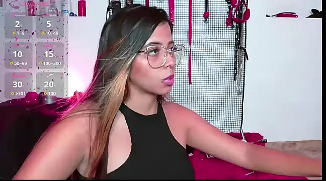 Snapshot of Megaan_Greey chatting on 01-09-25, 11:34 Megaan Greey online show from 01-09-25, 11:34