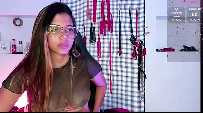 Snapshot of Megaan_Greey chatting on 01-11-25, 03:23 Megaan Greey online show from 01-11-25, 03:23