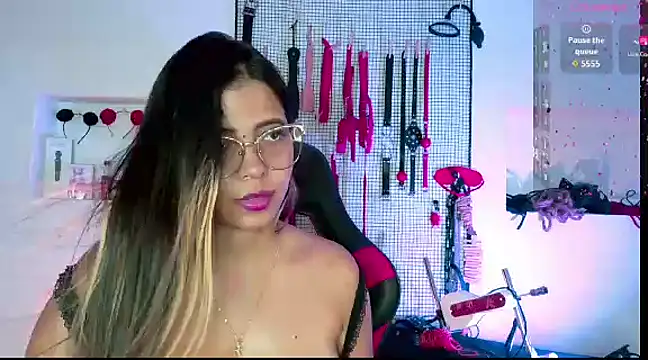 Snapshot of Megaan_Greey chatting on 01-24-25, 10:08 Megaan Greey online show from 01-24-25, 10:08