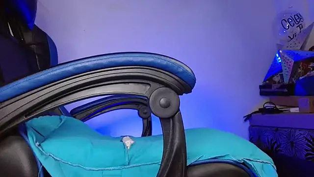 SexyBoy-Bigclit online show from 03-12-26, 04:02