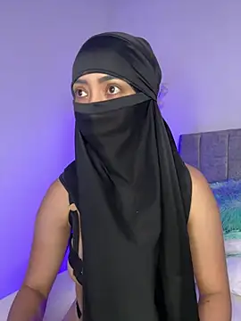 Sweet hot mia online show from 05-18-26, 02:45