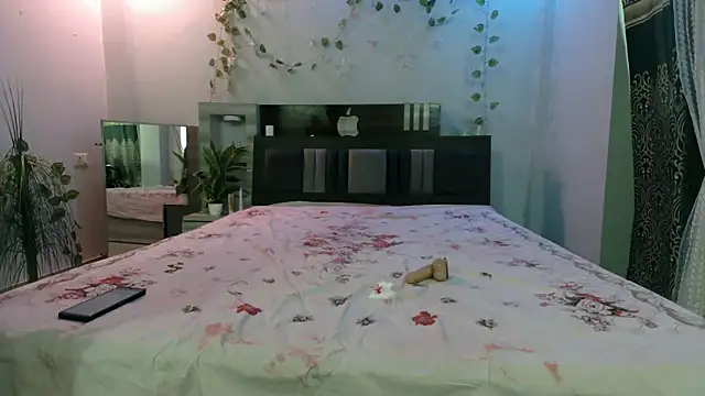 jenny-ki-bella online show from 05-13-26, 02:42