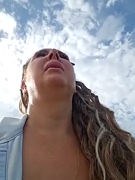 Snapshot of MariaRichi_ chatting on 09-09-25, 07:19 MariaRichi online show from 09-09-25, 07:19