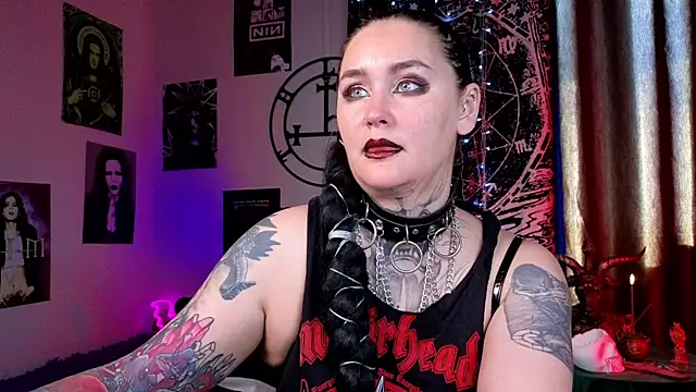 Emmybrightj  online show from 05-25-26, 02:06