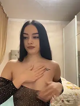 Snapshot of Gya_Rue chatting on 01-04-25, 03:28 Gya Rue online show from 01-04-25, 03:28