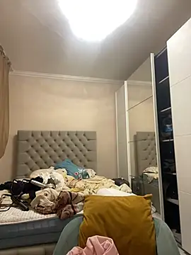 Snapshot of Gya_Rue chatting on 01-05-25, 06:56 Gya Rue online show from 01-05-25, 06:56