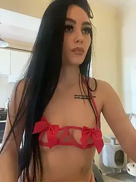 Snapshot of Gya_Rue chatting on 02-19-25, 01:39 Gya Rue online show from 02-19-25, 01:39