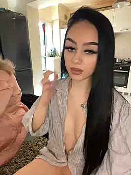 Snapshot of Gya_Rue chatting on 03-05-25, 12:22 Gya Rue online show from 03-05-25, 12:22