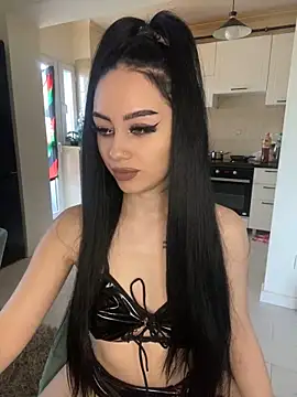 Snapshot of Gya_Rue chatting on 03-12-25, 03:07 Gya Rue online show from 03-12-25, 03:07