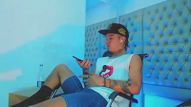 HannibalLester online show from 02-11-25, 08:58