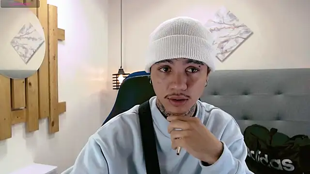 HannibalLester online show from 03-03-25, 03:19