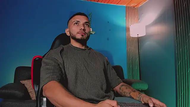 maximusclark1 online show from 01-08-26, 02:58