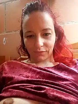 Snapshot of Rachhelle__ chatting on 12-31-24, 11:31 Rachhelle online show from 12-31-24, 11:31