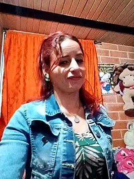 Snapshot of Rachhelle__ chatting on 01-17-25, 02:29 Rachhelle online show from 01-17-25, 02:29