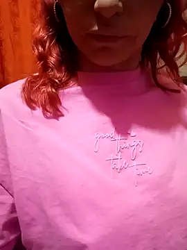 Snapshot of Rachhelle__ chatting on 01-18-25, 01:19 Rachhelle online show from 01-18-25, 01:19