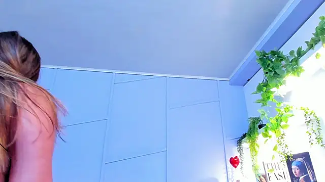 nathalie rossel online show from 10-14-25, 07:14