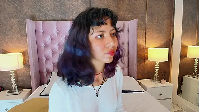 Akane Uwu online show from 02-13-25, 06:16