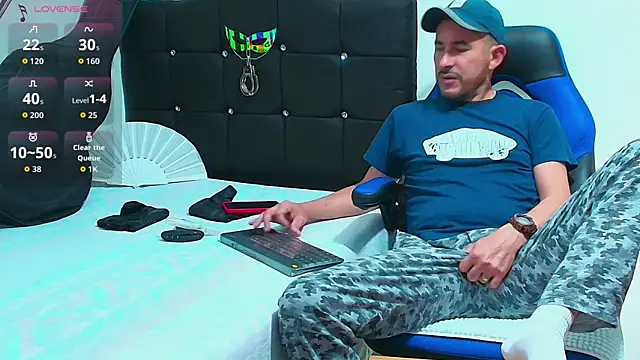 Snapshot of Yeol_King chatting on 10-23-25, 03:00 Yeol King online show from 10-23-25, 03:00