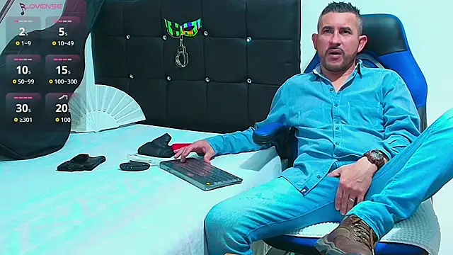 Snapshot of Yeol_King chatting on 10-25-25, 06:24 Yeol King online show from 10-25-25, 06:24